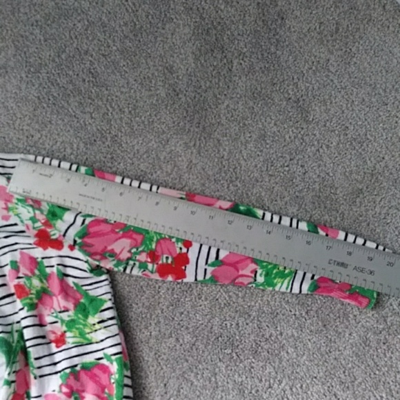 Fun Floral Striped 3/4 Sleeve Sweater - Picture 5 of 5